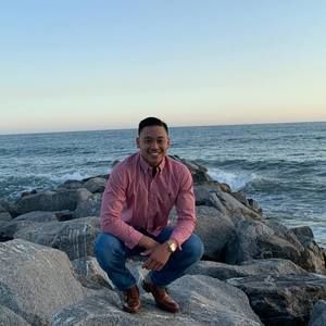 Meet your Posher, Jonathan